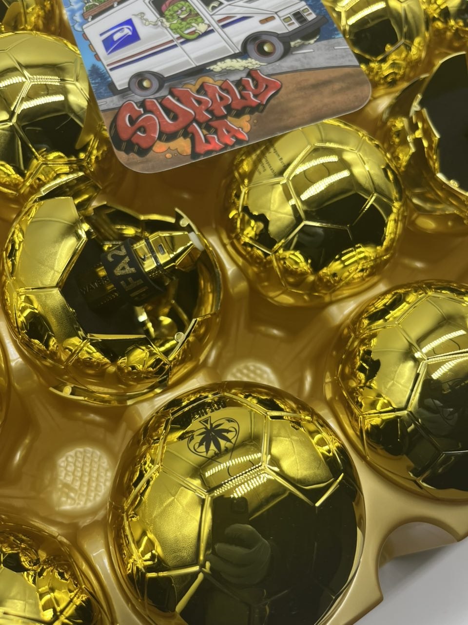 ACE Ultra 2G Disposable World Cup Edition